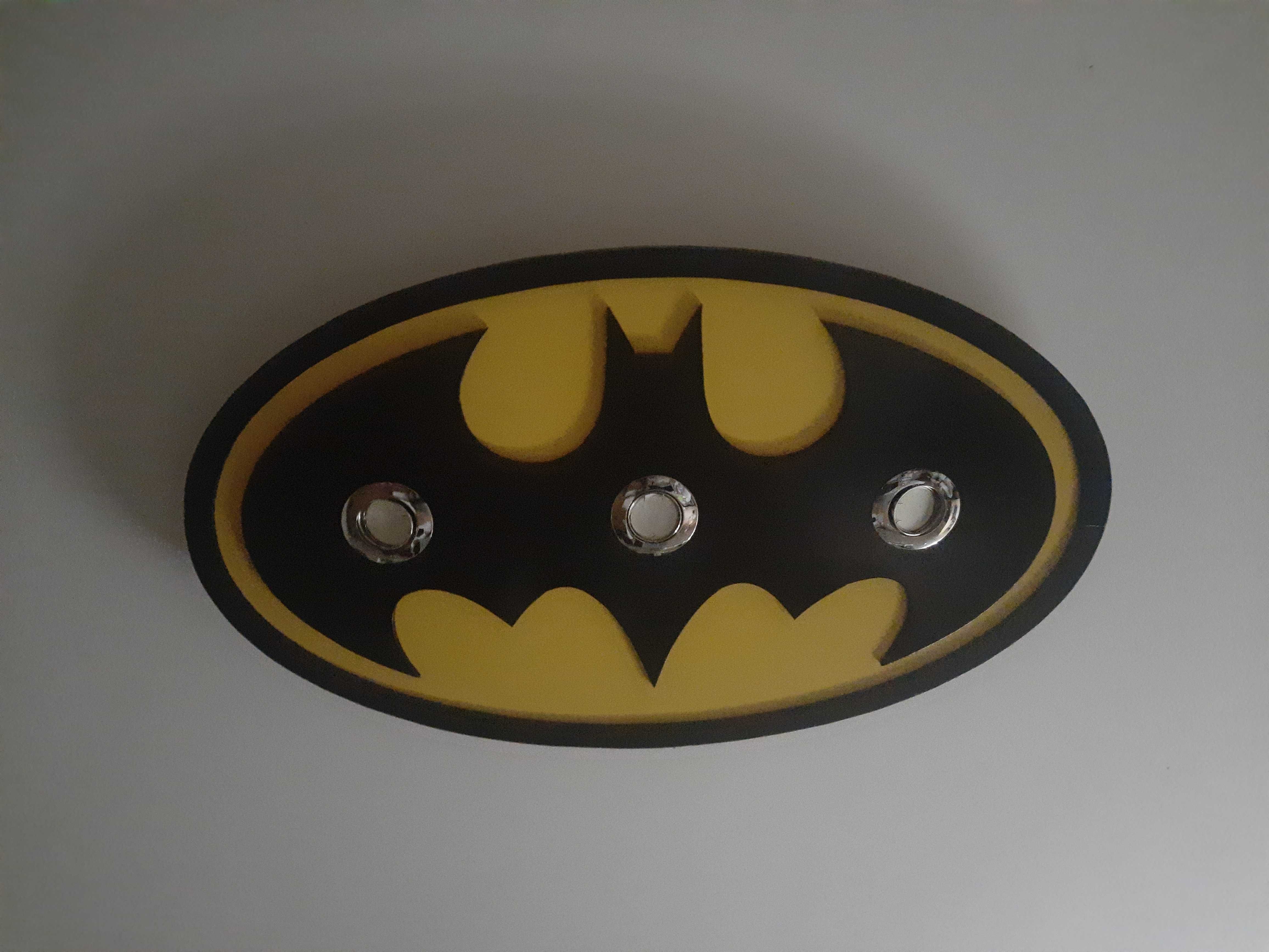 Łóżko, batmobile, lampa, dwa kinkiety, batman