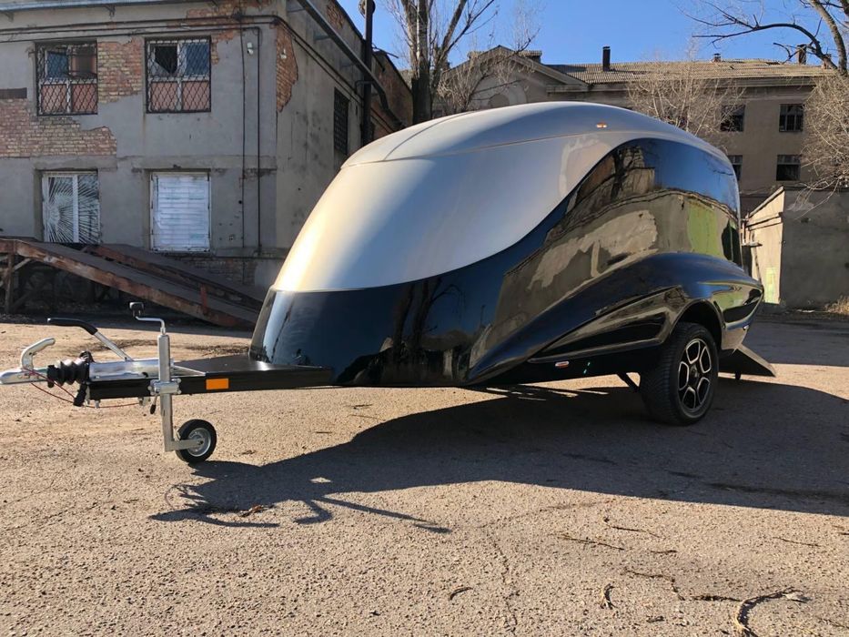 Спеціалізований причіп фургон