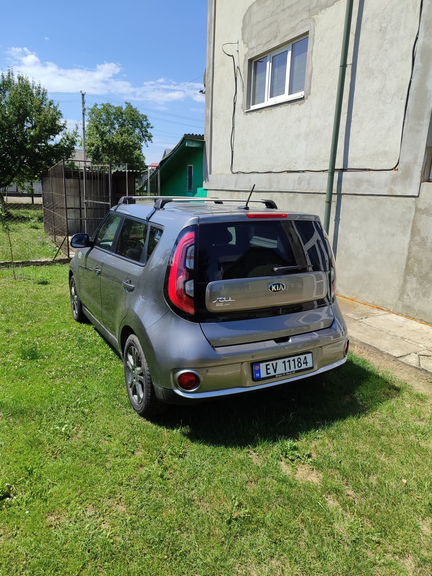 Kia soul ev 2016р.