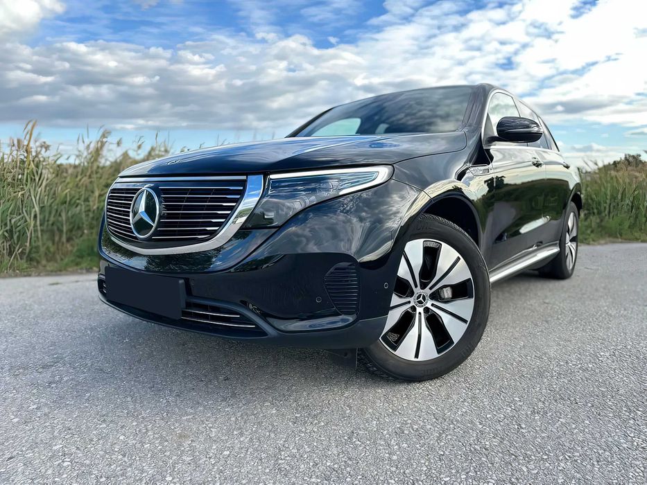 Mercedes-Benz EQC 400      2021