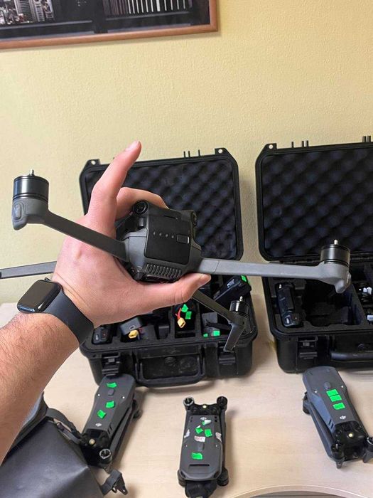 DJI Mavic 3 – тушка з АКБ, всього 58 хв нальоту