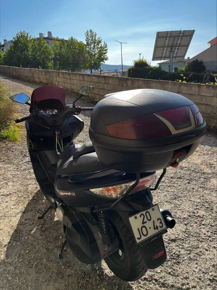 Scooter kymco 500