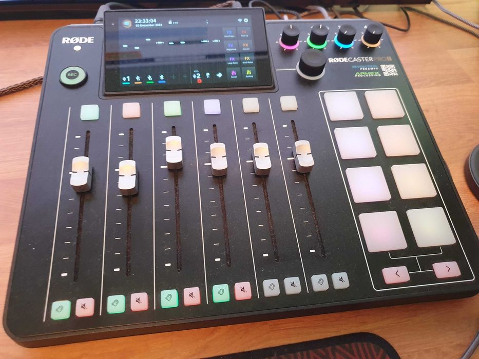 Мікшерний пульт RODE Caster Pro II Портастудия