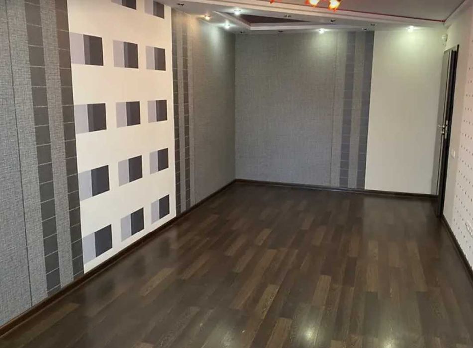 Продаж 3к.квартири,АГВ,не кутова,ремонт, техніка, р-н Буд. Офіцерів