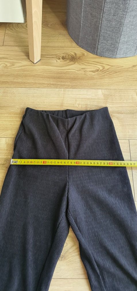 Spodnie prążkowane H&M xs