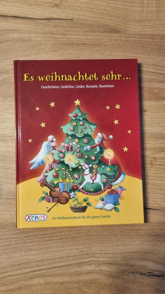 Książka w języku niemieckim Es weihnachtet sehr