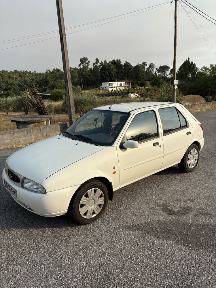 Ford Fiesta Ghia 1.3 - 1996