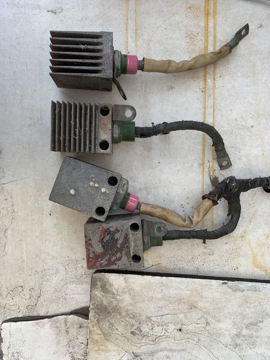 Выпрямитель диод В200