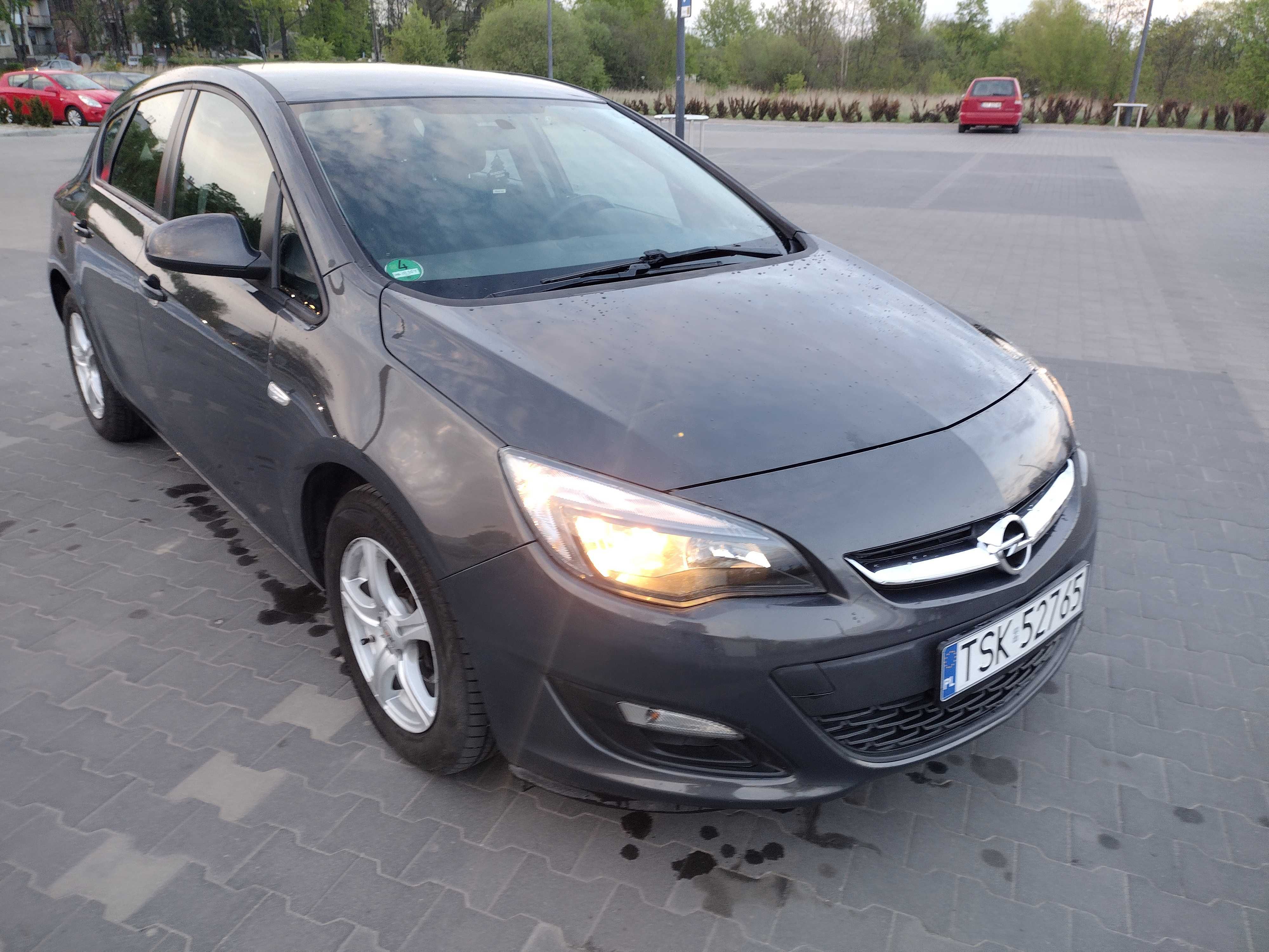 Opel Astra J 2015 rok PB+ LPG zamiana