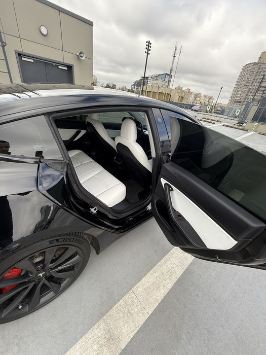 Tesla 3 Performance 82 KWt! Dual Motor!513л.с Максимальна комплектація