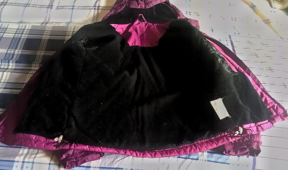 Курточка термостойкая плюс шапка и снут