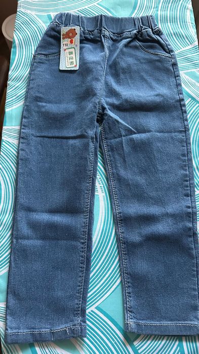 Джинси на дівчинку 110 см