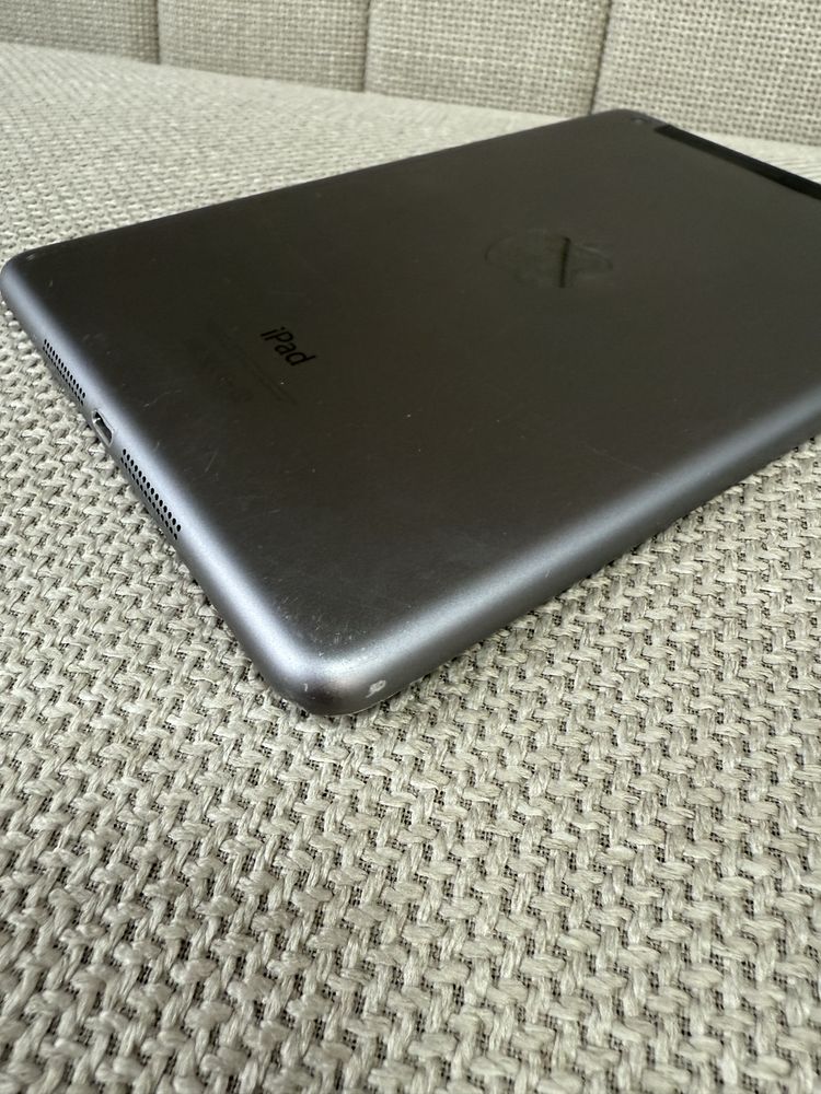 Планшет Apple iPad Mini 2 64gb WiFI LTE space gray з сімкартою