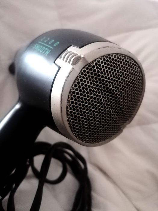 Suszarka do włosów TRESemme stan bardzo dobry