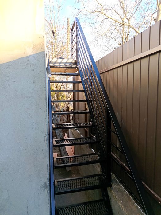 Зварка, Навіси, Сходи, паркан, стяжки, дренаж,відмостки,фундамент