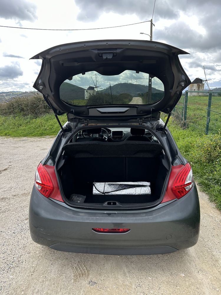 Peugeot 208 1.2 VTi Access