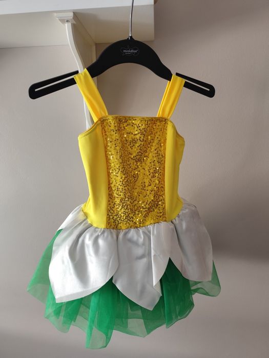 3 Fatos Ballet 1st Position