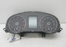 приборная панель VW Jetta км/ч спидометр одометр бензин 5C6920872