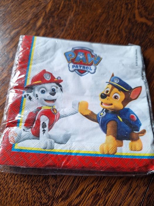 Serwetki Psi Patrol urodziny 16 sztuk i talerzyk gratis