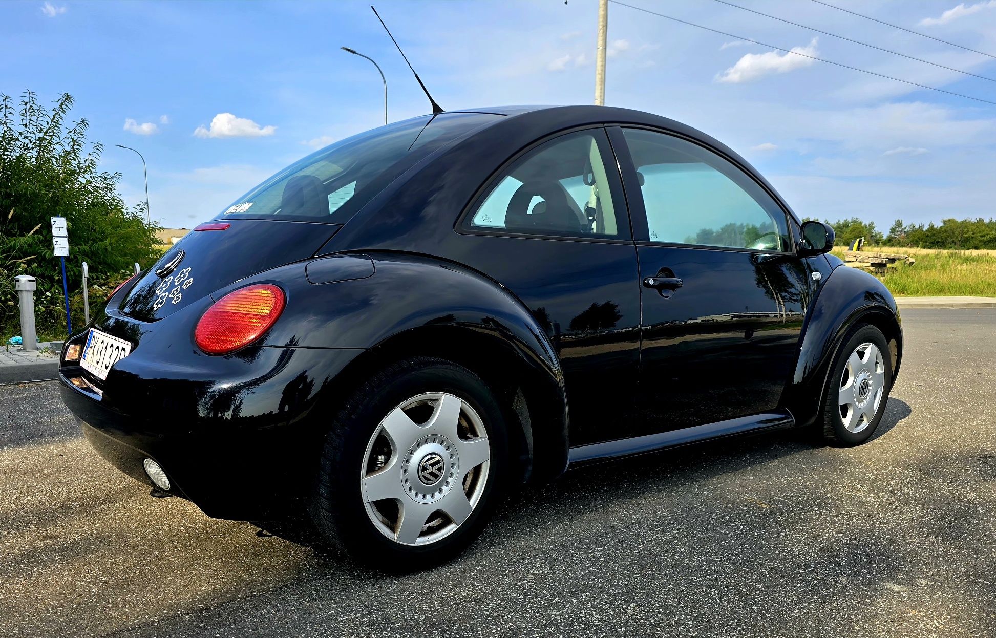 Volkswagen new beetle