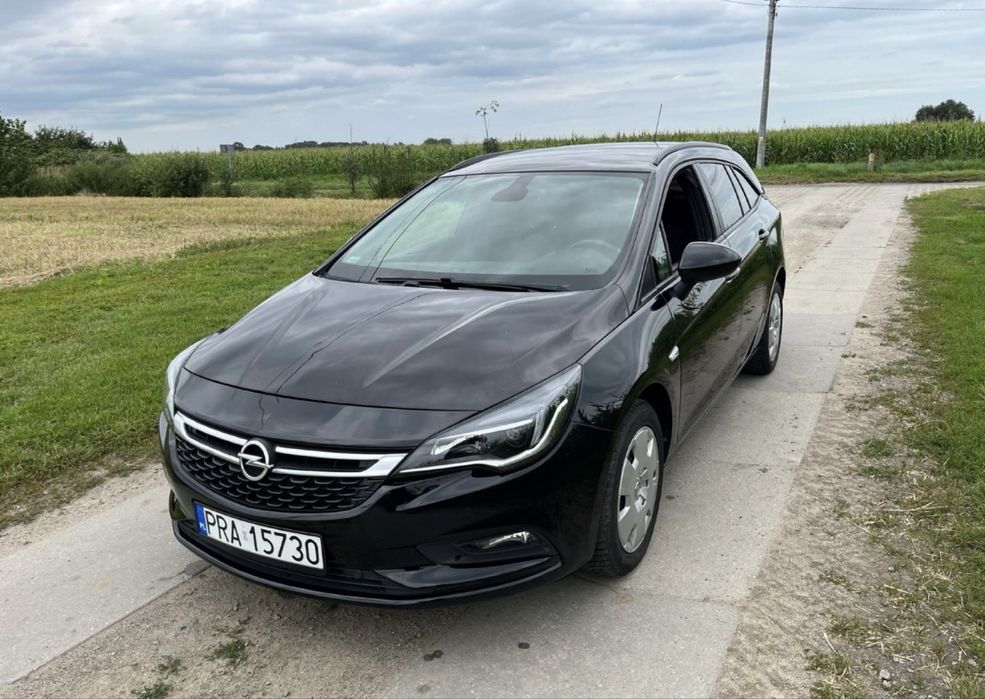 OPEL Astra V Sports Tourer 1.6 CDTI 2018 rok