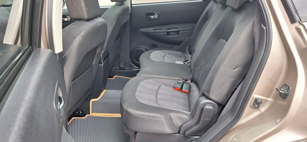 NISSAN Qashgai +2 Tecna 1.5диз. 81kv.110л.с. 6-Ступка