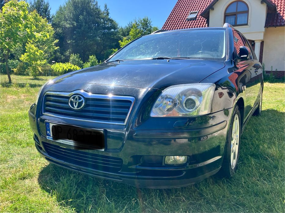 Wynajem auta Toyota Avensis  / AUTOMAT / HAK