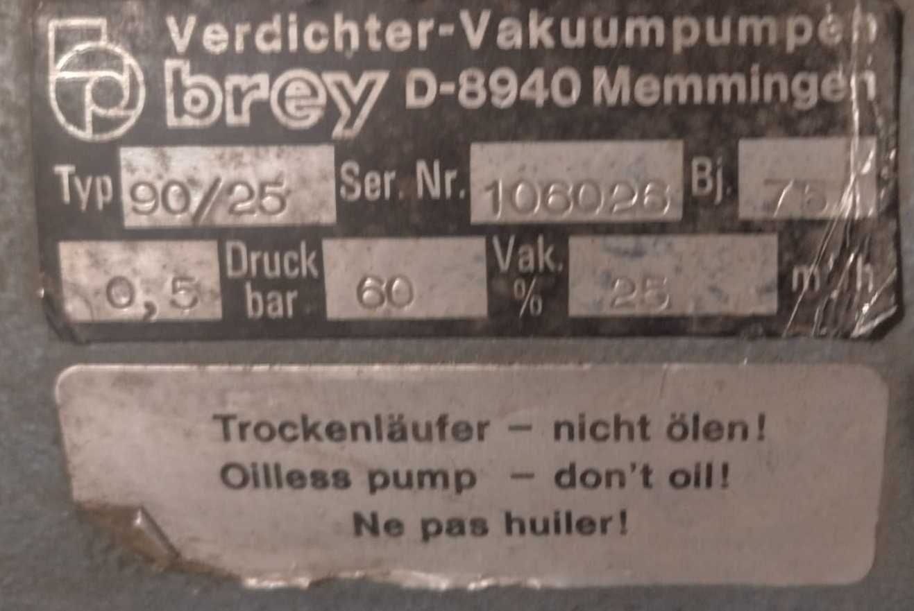 Pompa próżniowa  25m3/h  niemiecka Brey  wakum pompa  Vakuumpumpe