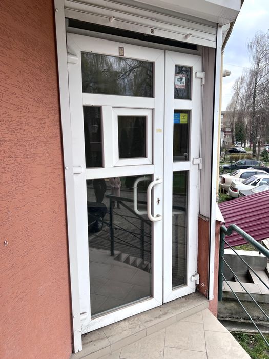 Продаж комерційного приміщення на Бамі