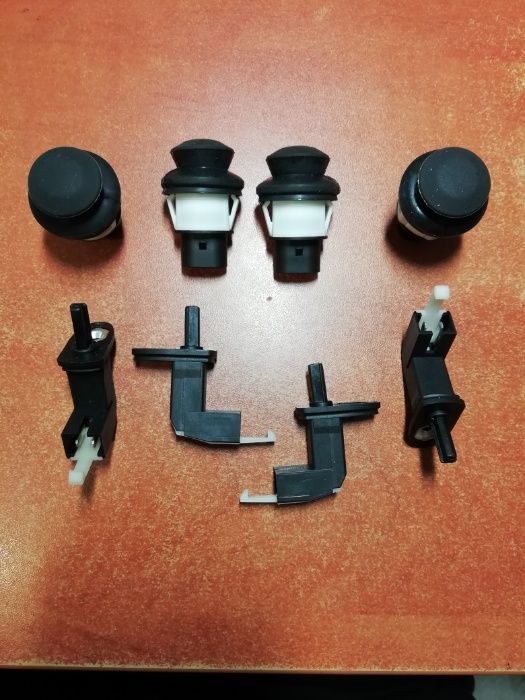 Концевик выключатель двери  VW Passat B3,B4,Golf3,T4, AUDI 80,AUDI 100