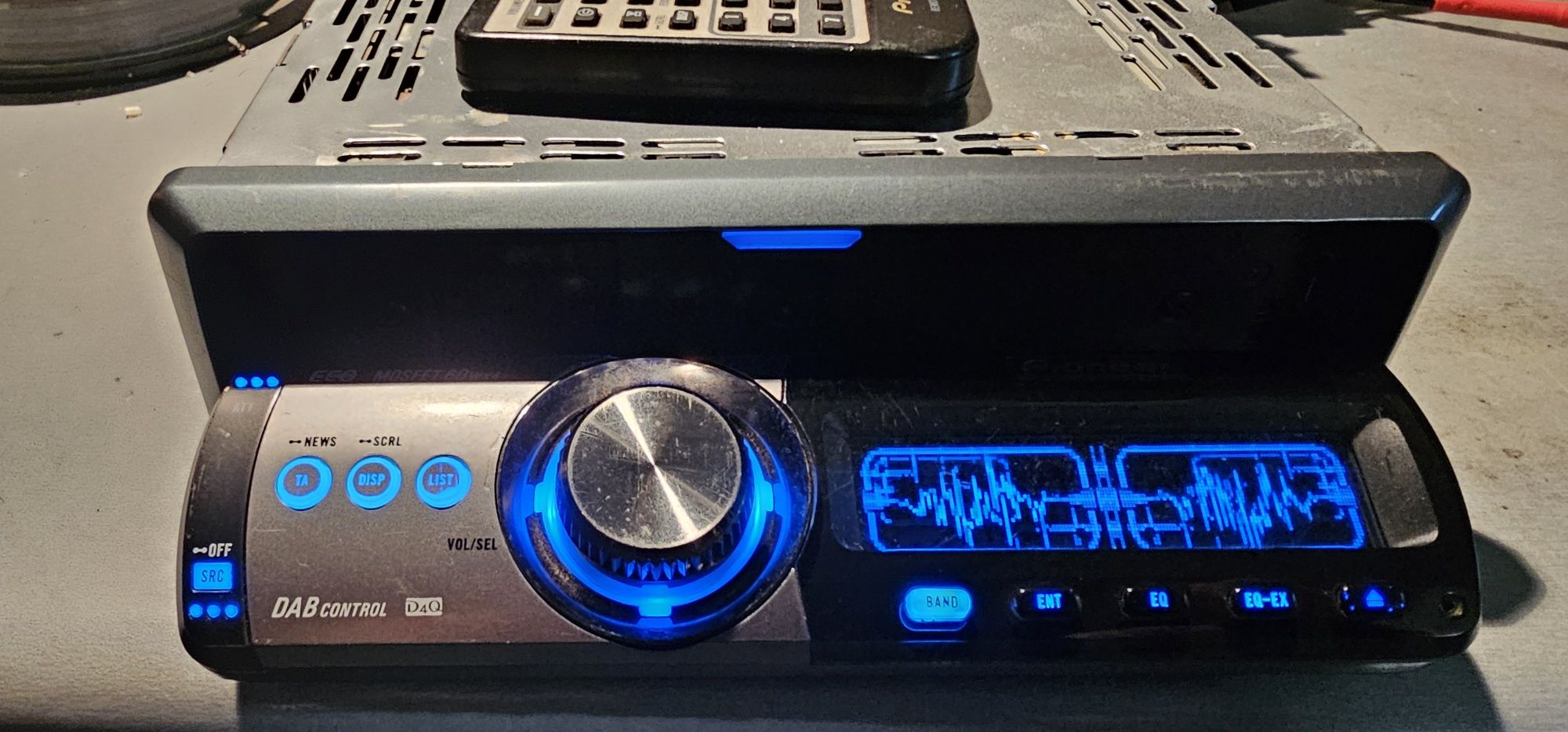 Pioneer deh-p80mp + moduł bluetooth Mega Moc 4x60 W