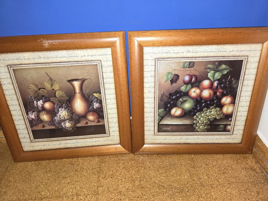 Vendo 4 Quadros de madeira