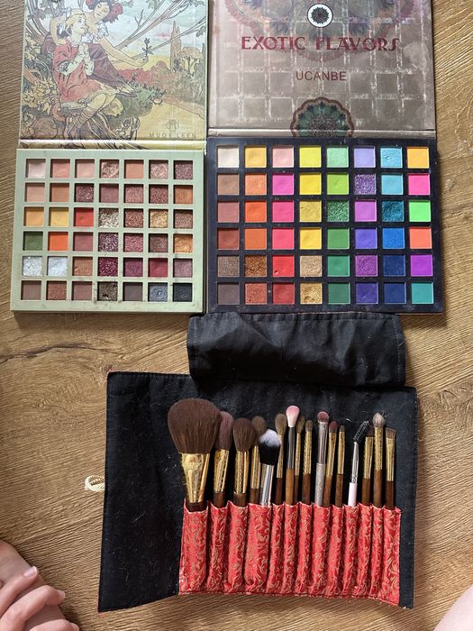 Палетка цветкая палетка теней кисточки из конского волоса кисточки для