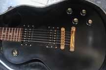 Guitarra Gibson Les Paul Studio de 1998 com case