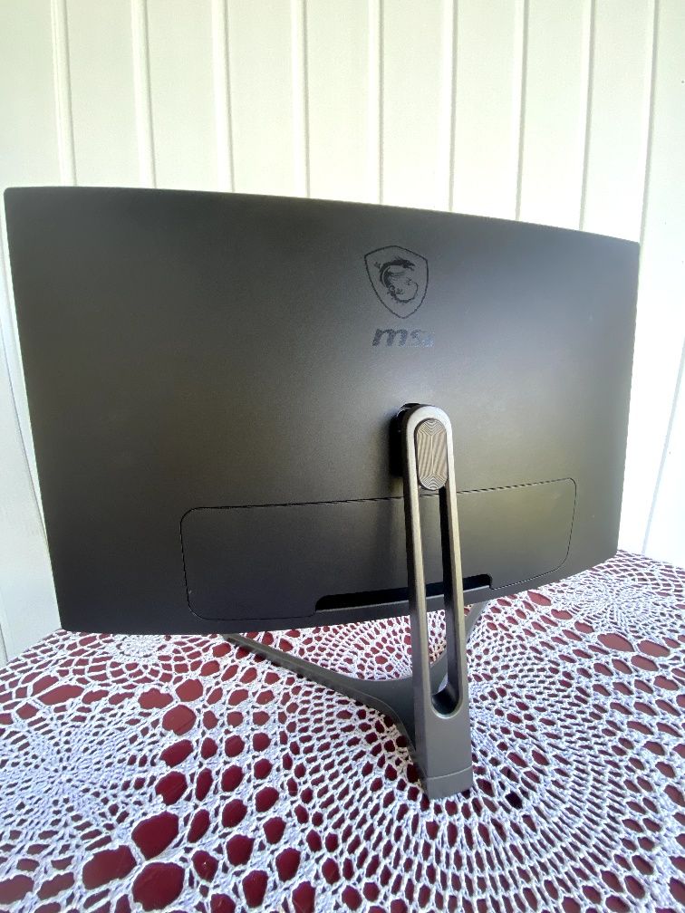 Монітор MSI Optix G24