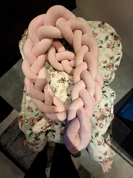 Kokon warkocz ochraniacz lozeczko dla dziewczynki