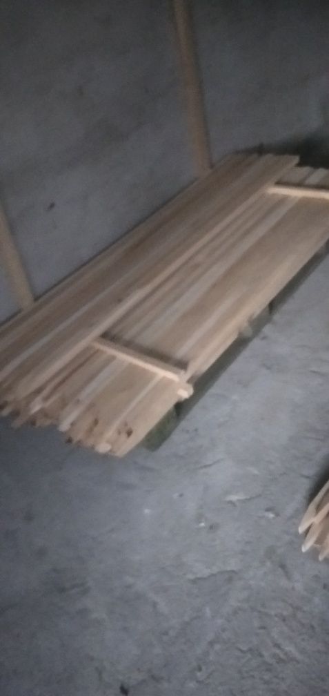 Kołki dębowe do pomidorów