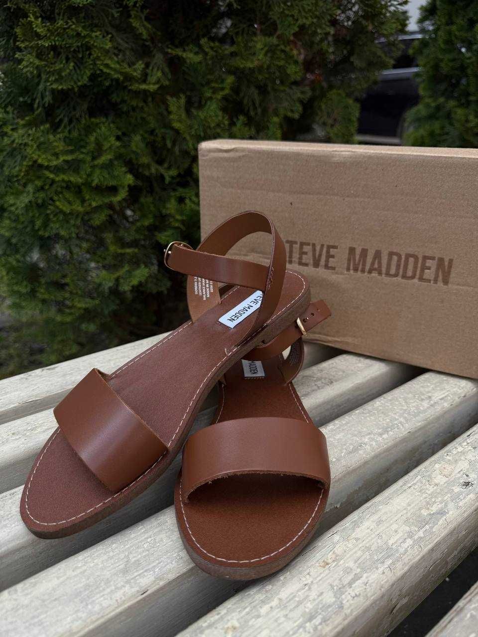 Стильні босоніжки Steve Madden Donddi 38 розм. оригінал