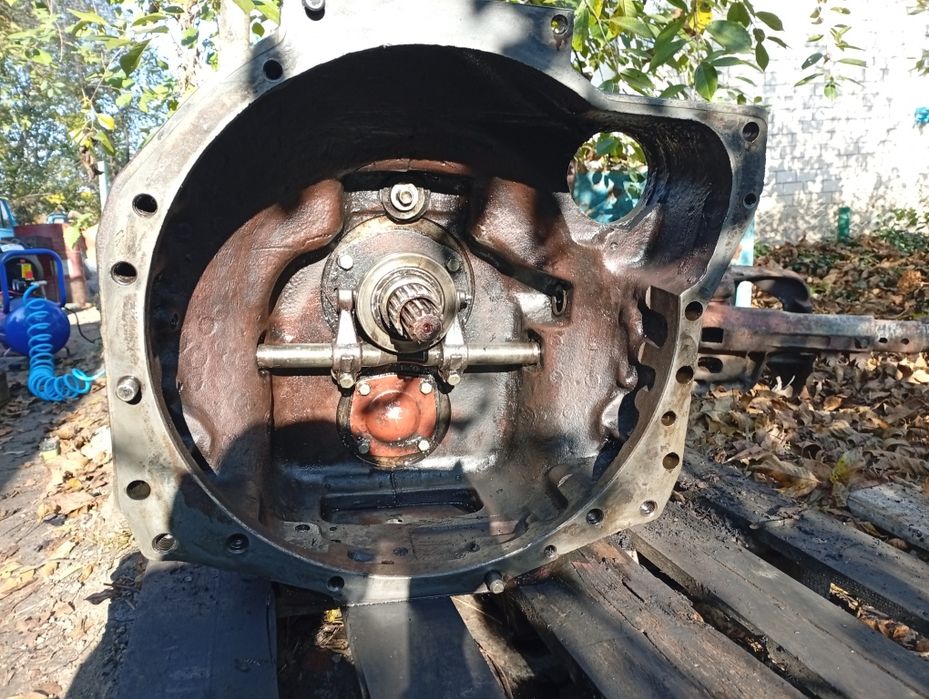 Продам промежутка трактора МТЗ-80 82