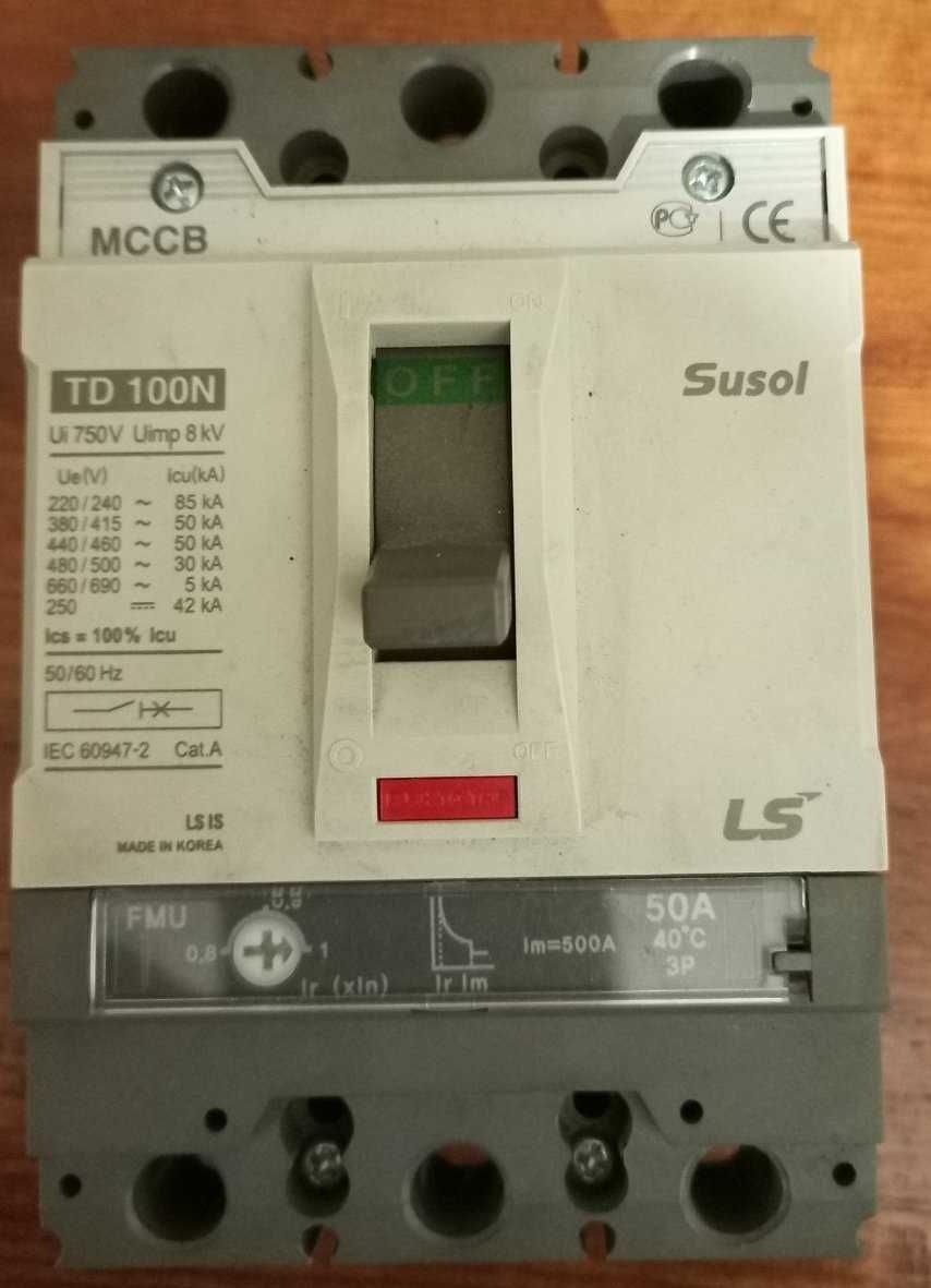 Продам автоматичний вимикач TD100N 50A