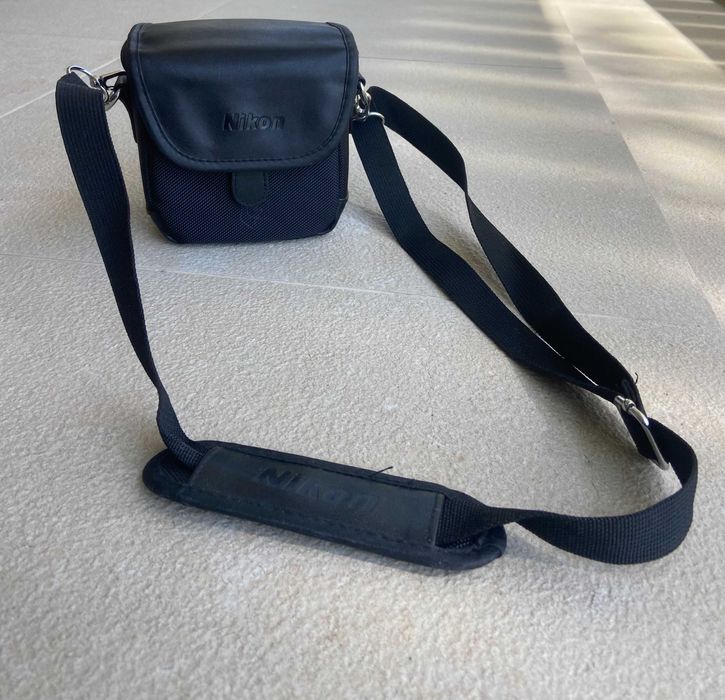 Câmara fotográfica Nikon Coolpix B500