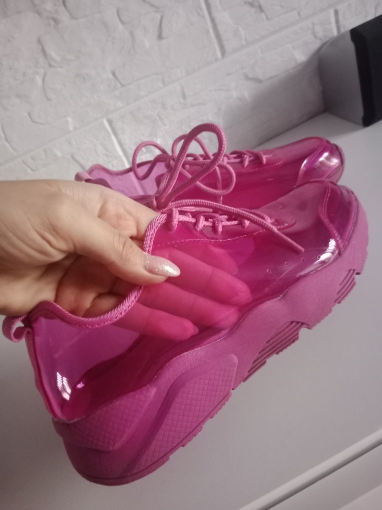 Przezroczyste buty Reserved r.37