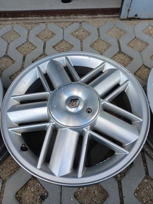 Alufelgi 16 Renault laguna2
