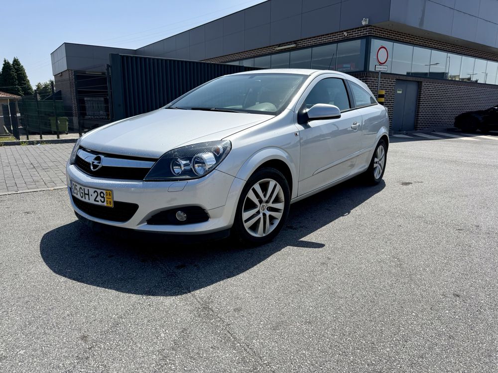 Opel astra gtc sport 1.7cdti 125cv 5 lugares