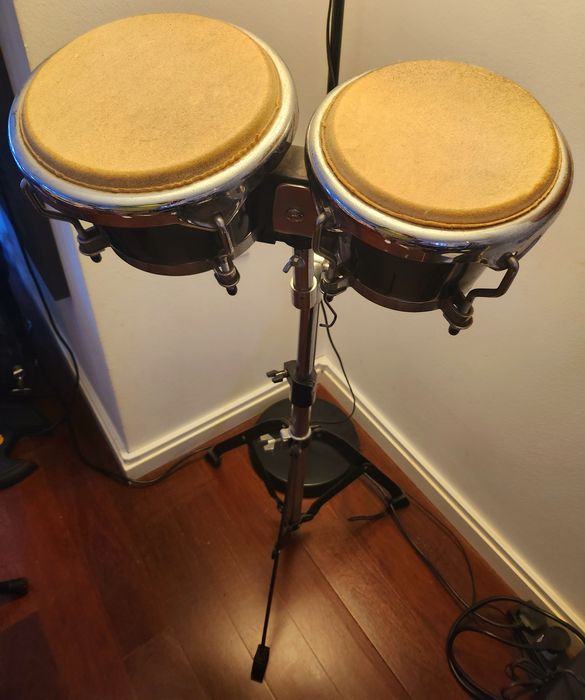 Bongos com suporte e saco medeli