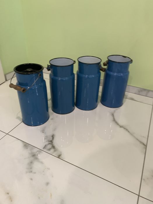 Duża ocynkowana wanna oraz Wanienki emaliowane  i ocynkowane oraz inne