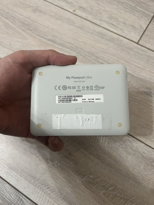 Зовнішній жорсткий диск HDD 3 TB