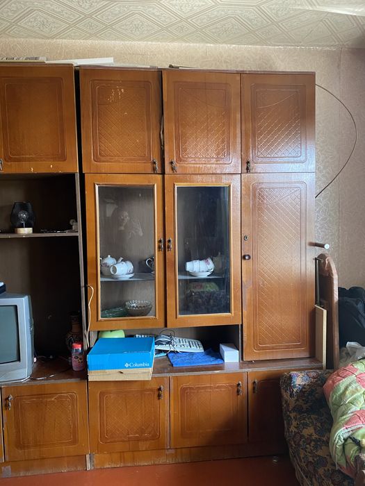 «Стенка для дома или дачи. Самовывоз. 1000 грн»