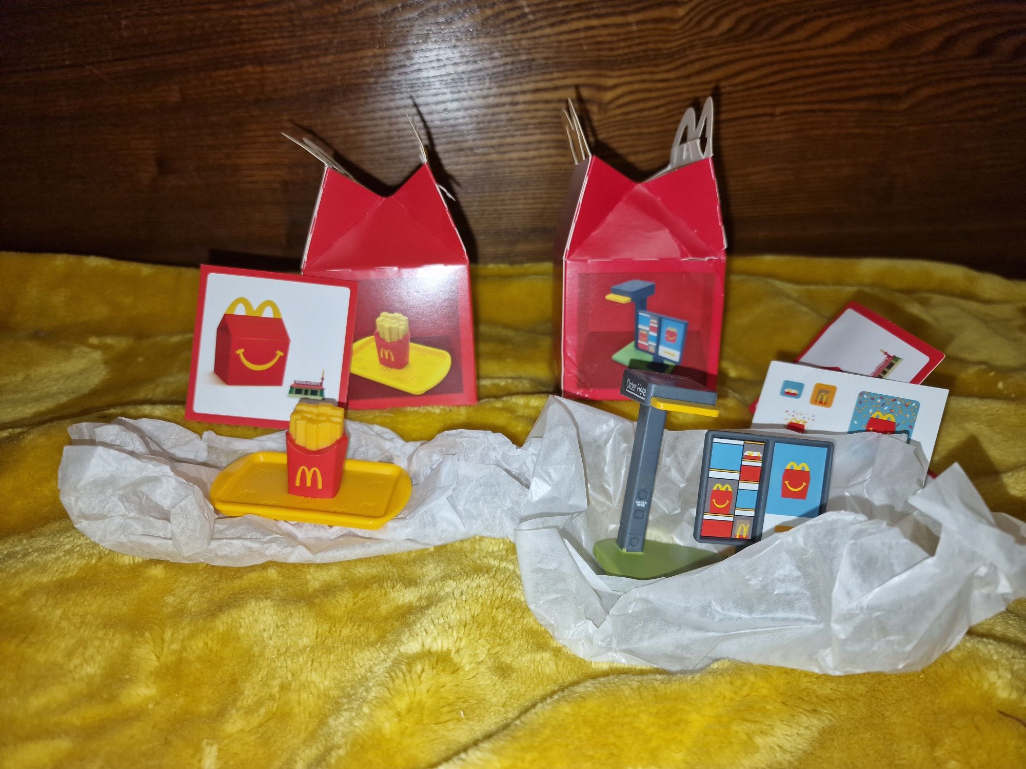 Хеппі міл міні McDonald's мини Макдональдс фігурки каса столик підніс.