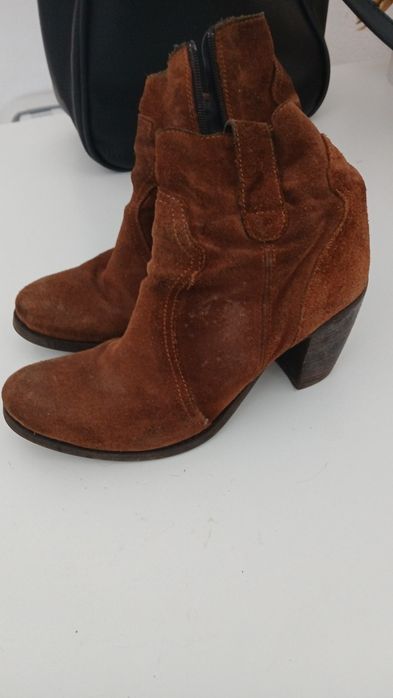 Botins camurça pele da cubanas